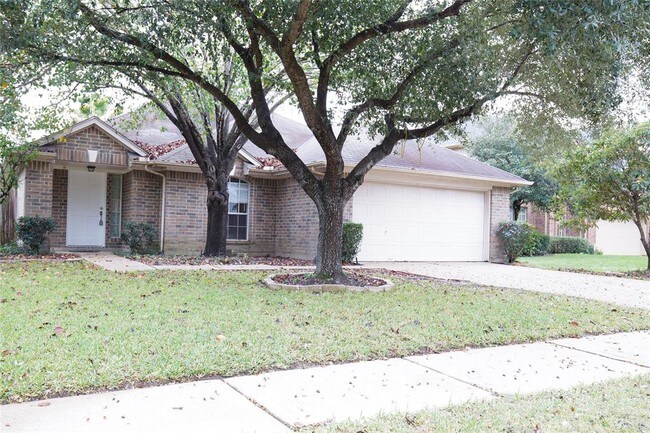 Building Photo - 21119 Royal Villa Dr