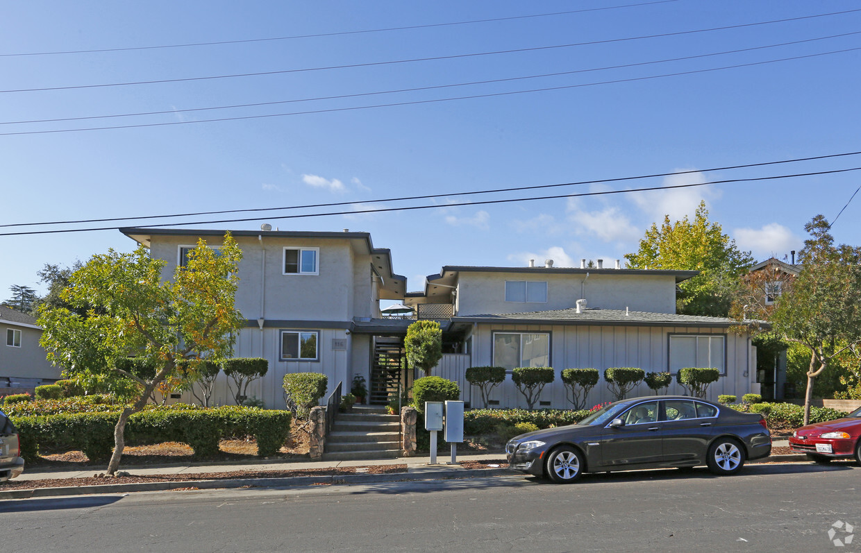 Building Photo - 116 Towne Ter