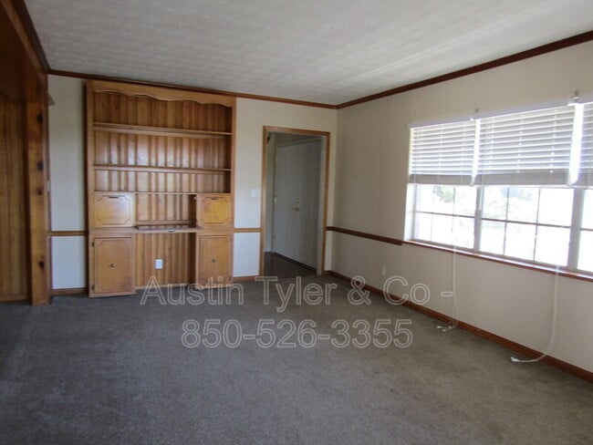 Building Photo - 4657 FL-71