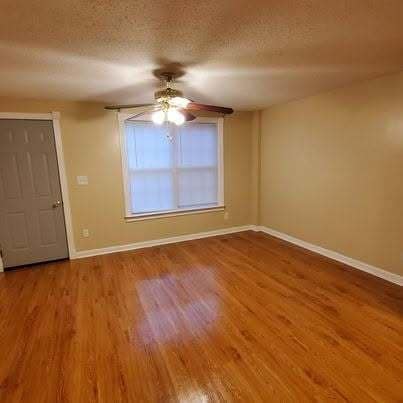 Foto del edificio - 220 Hunt Club Cir