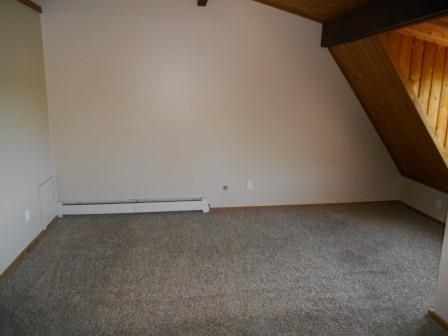 Building Photo - 1718 Treetop Trl