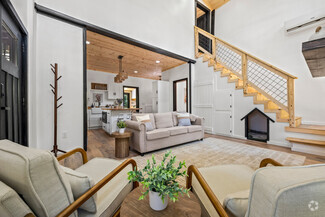 Building Photo - 152 Baxter Rd