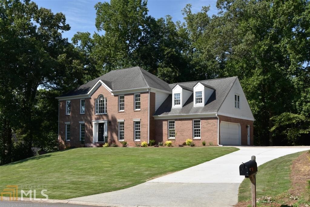 Primary Photo - 600 Willow Knoll Dr