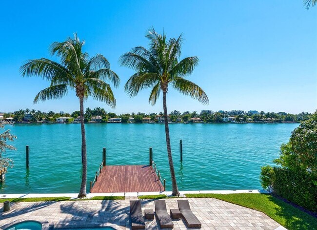 Building Photo - 1700 Daytonia Rd