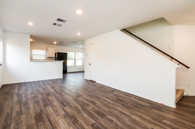 Building Photo - 32722 Orchard Haze Dr, Brookshire, TX
