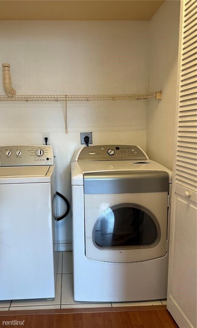 Foto del edificio - 3 br, 2 bath Townhome - 12953 SW 30th St #...