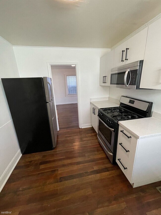 Building Photo - 2 br, 2 bath House - 3018 Maple Ave