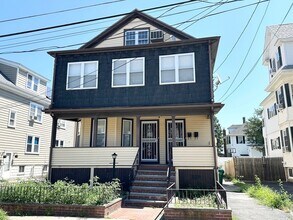 Building Photo - 55 Evans St