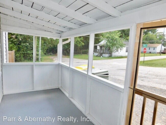 Building Photo - 2 br, 1 bath House - 1211 Wall Avenue