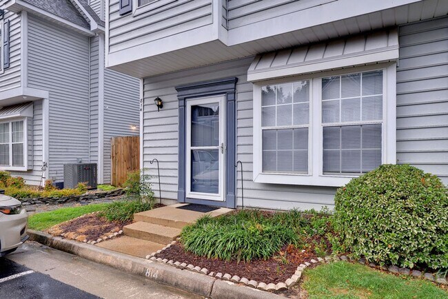 Foto del edificio - Updated Kiln Creek Home