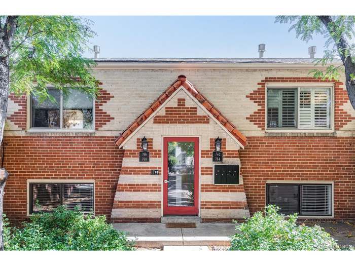 Foto principal - 764 Dexter St