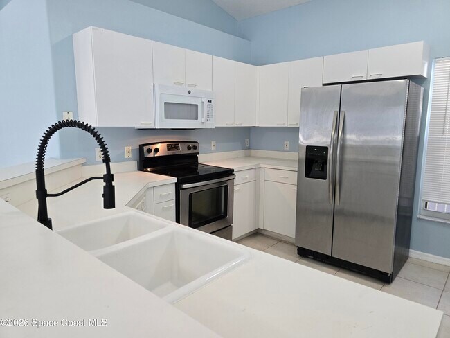 Foto del edificio - 481 10th Pl