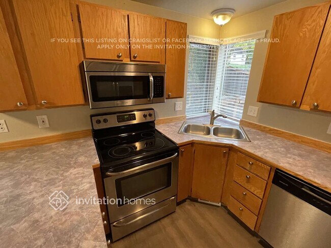 Foto del edificio - 22644 15th Ave S