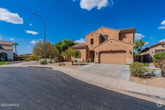 Building Photo - 6922 S Black Hills Way