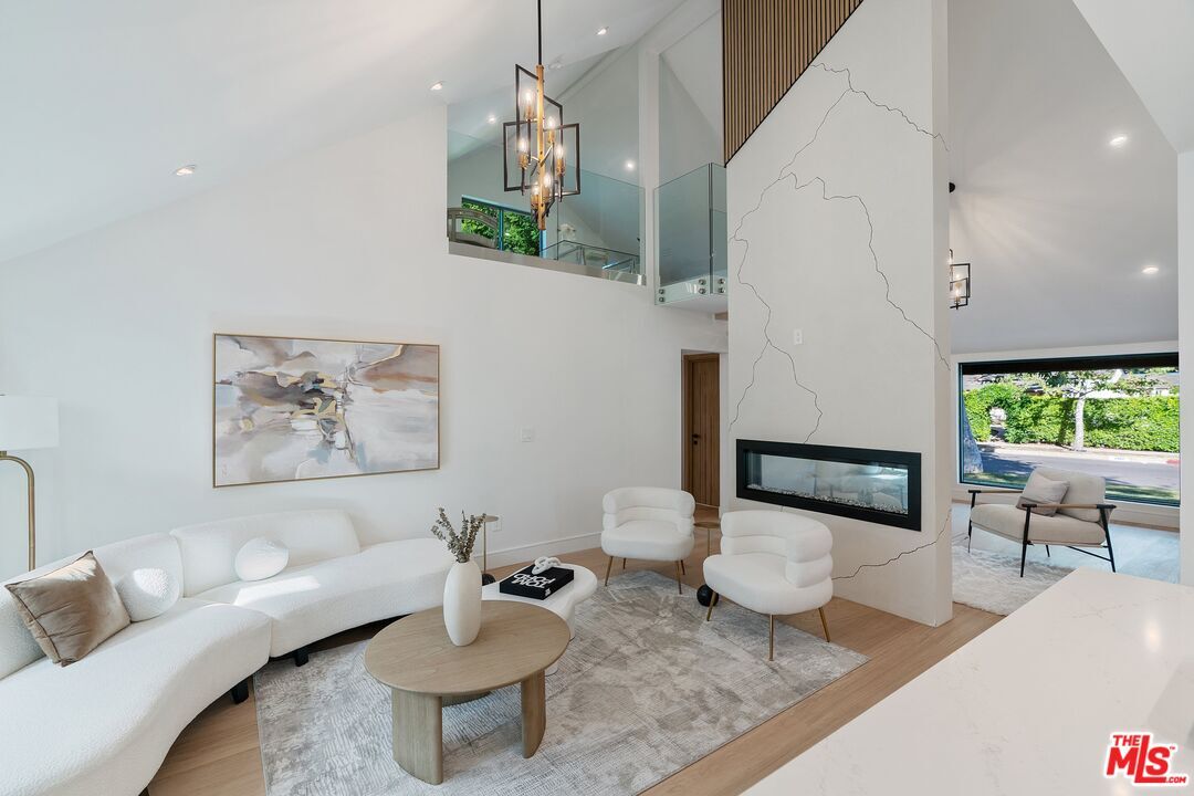 Foto principal - 4305 Goodland Ave