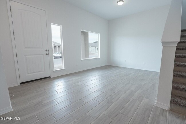 Building Photo - 14309 Chris Zingo Ln