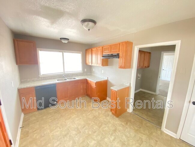Building Photo - 4349 Windward Dr