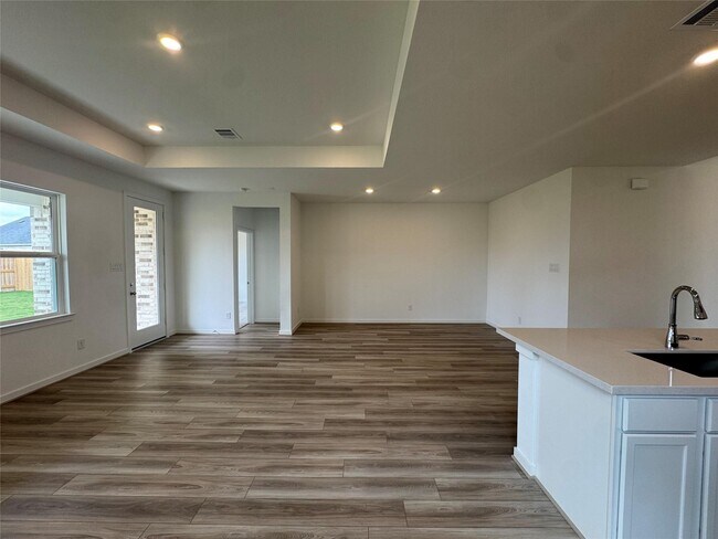 Building Photo - 21423 Gateshead Run Dr