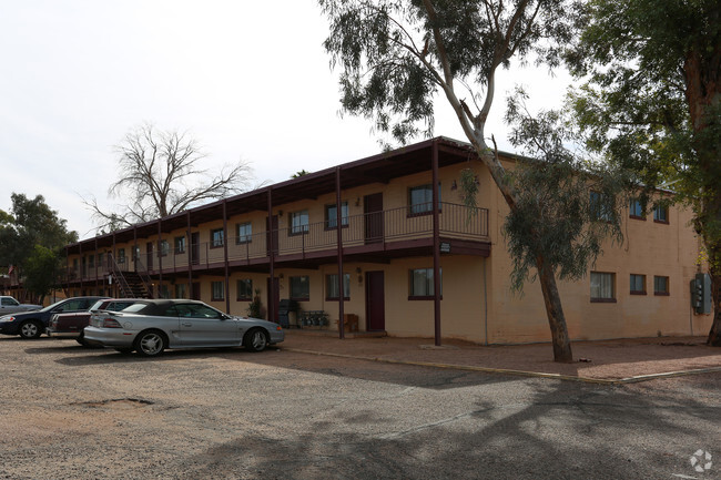 Building Photo - Ocotillo Apartments