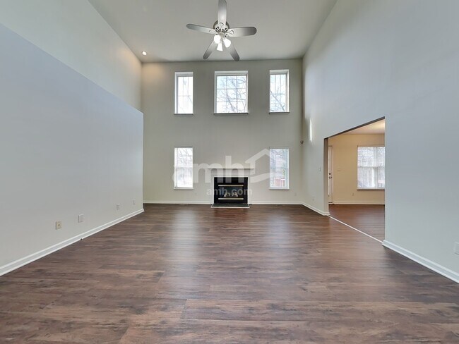 Foto del edificio - 4114 Queens Grant Road