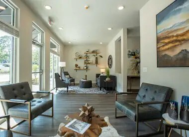 Foto del edificio - 226 E Lockwood Ave