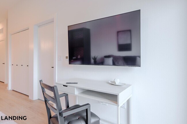 Foto del edificio - 2623 Keene St