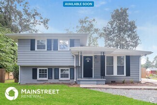 Building Photo - 5285 Chantilly Terrace