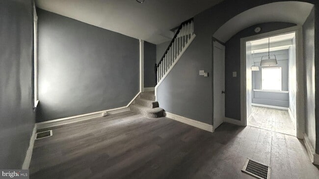 Photo - 1110 Morton Avenue House