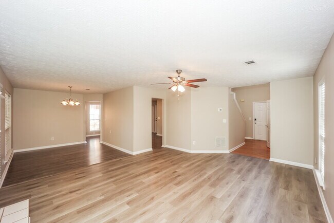 Foto del edificio - 108 Braelinn Creek Path