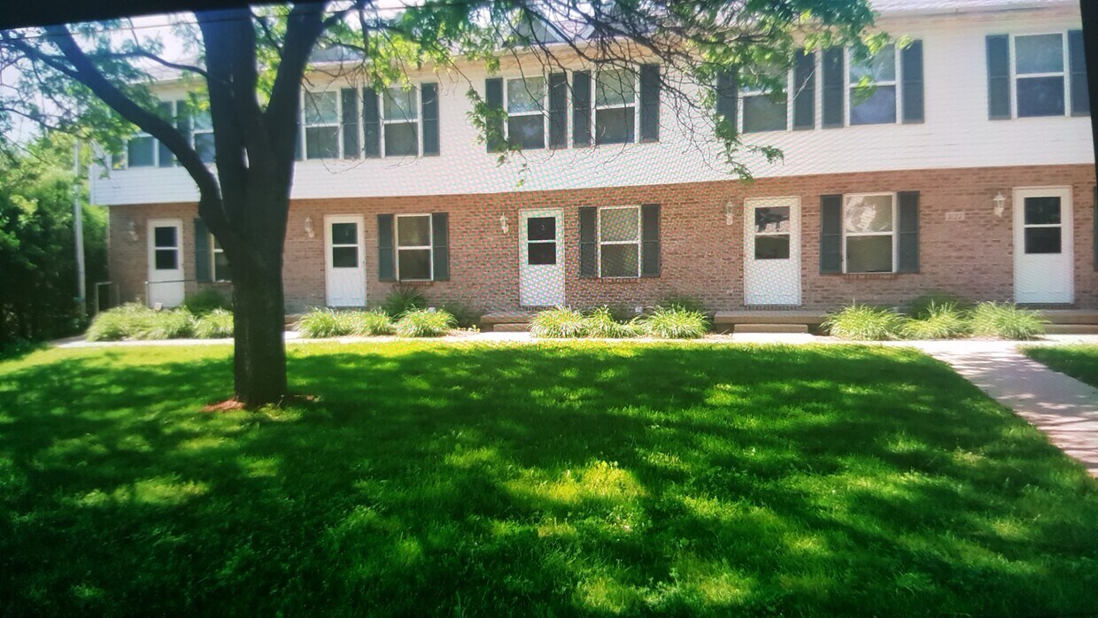Front of Property - 3122 W Kunkle Blvd