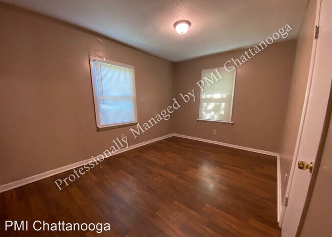 Building Photo - 2 br, 1 bath House - 2011  Blackford St.