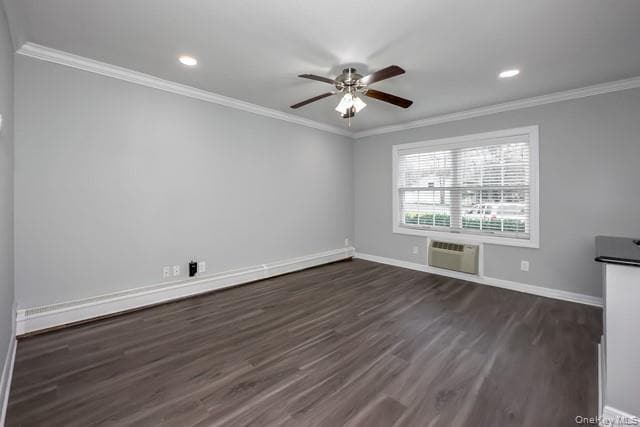 Foto del edificio - 184 Hallock Rd