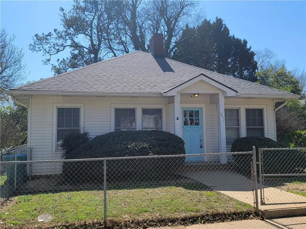 Primary Photo - 251 Archer St