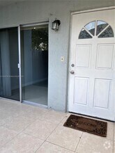 Building Photo - 15400 SW 81st Cir Ln
