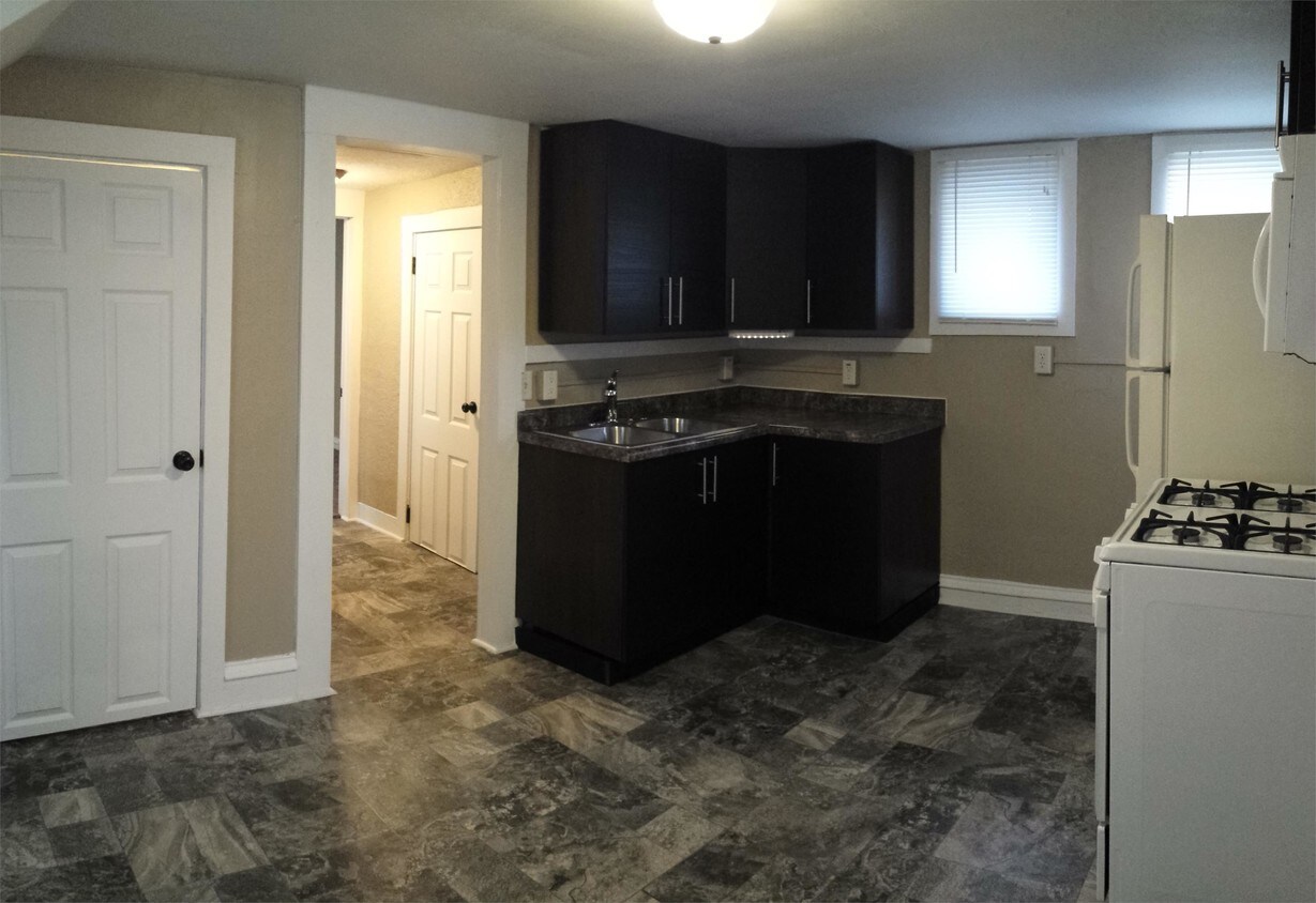 Foto principal - 322 6th St SE