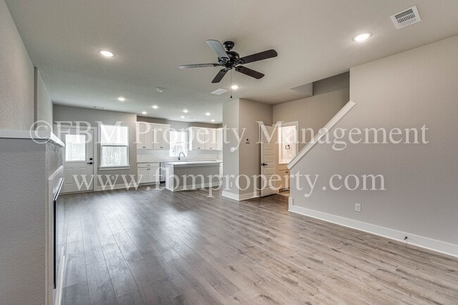 Building Photo - 920 Cooksey Ct