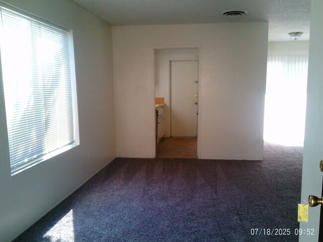 Foto del edificio - 1818 Hasti Acres Dr