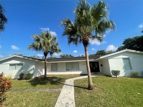 Building Photo - 7361 SW 117th Terrace