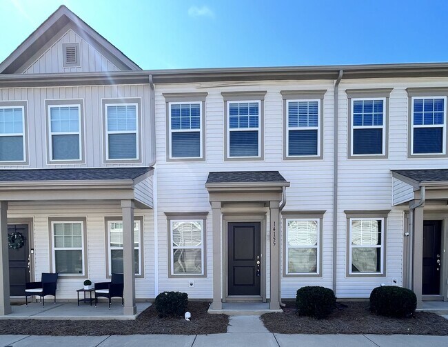 Foto del edificio - BEAUTIFUL 2 Bedroom Townhome in Midland -A...