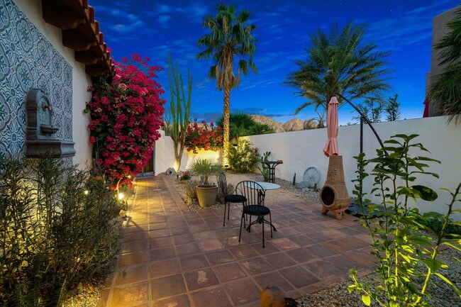 Building Photo - 53845 Avenida Cortez