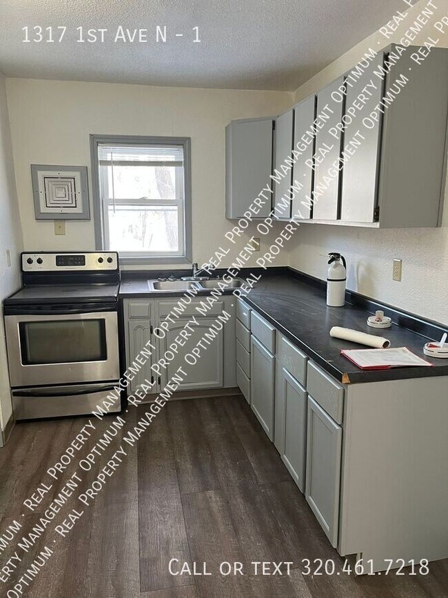 Foto del edificio - 1317 1st Ave N