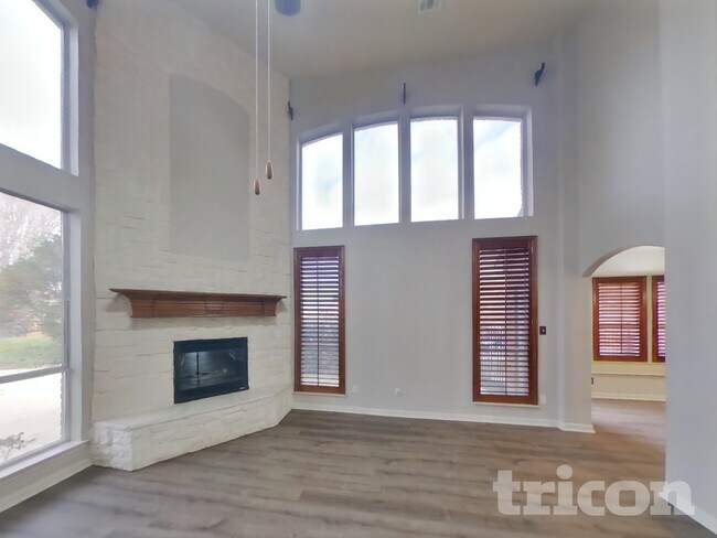 Foto del edificio - 10601 Waterview Pkwy