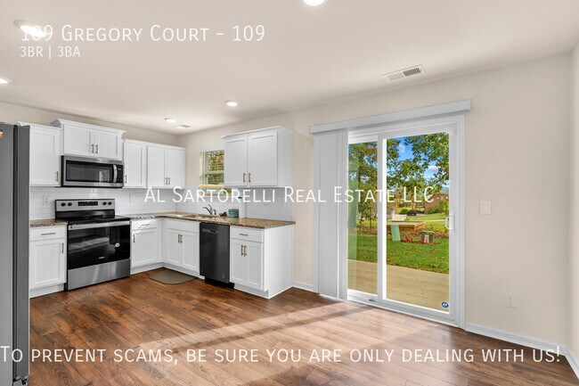 Foto del edificio - 109 Gregory Ct