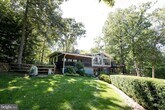 Primary Photo - 215 Doncaster Rd