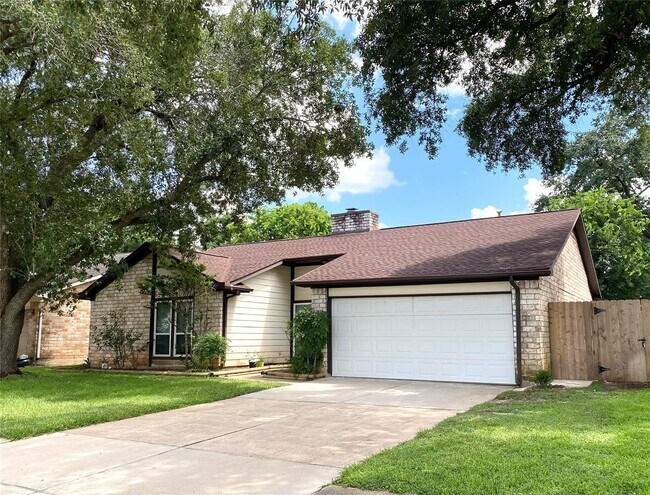 Foto del edificio - 3118 Shawnee Dr