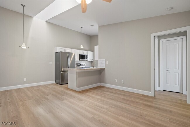 Foto del edificio - 5105 SW Courtyards Ct