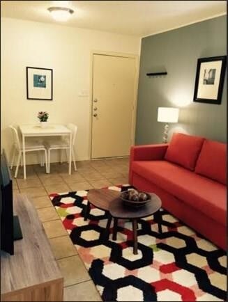 Foto principal - 516 E 40th St