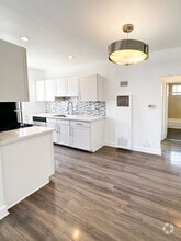 Building Photo - 319 Heliotrope Dr