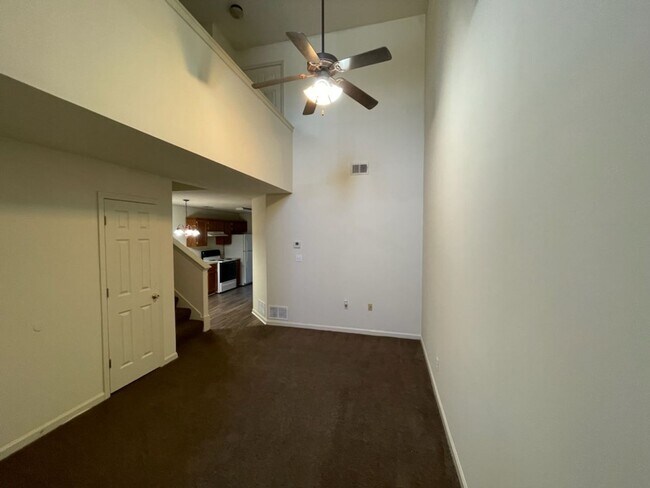Building Photo - Bailey Station Townhomes