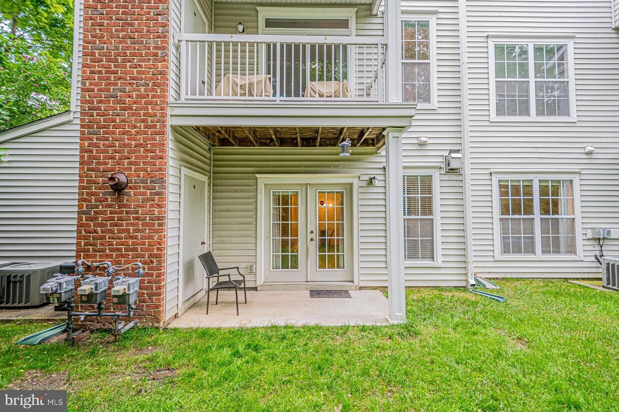 13090 Marcey Creek Rd, Herndon, VA 20171 Condo for Rent in Herndon